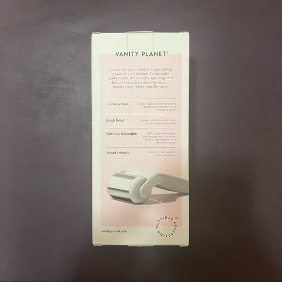 Vanity Planet Face and Body Ice Roller - Picture 2 of 5
